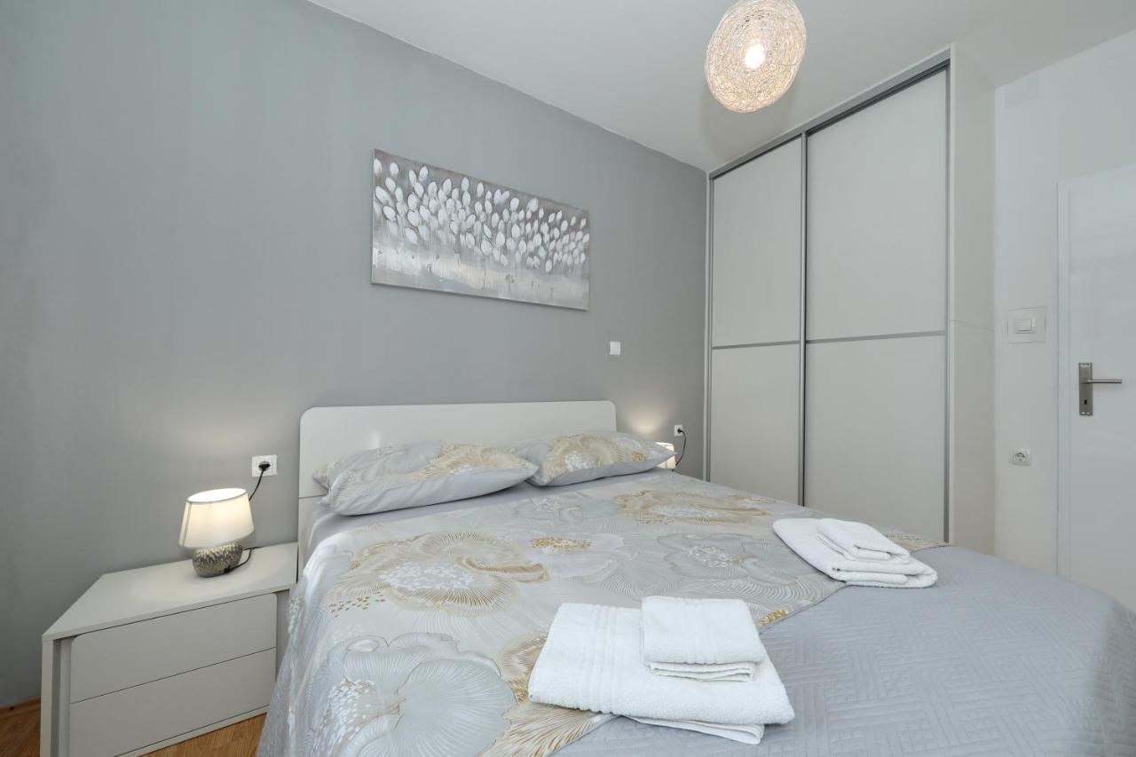 Apartment And Room Mare * Zadar