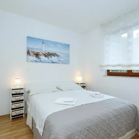 Apartment And Room Mare Zadar Exterior photo