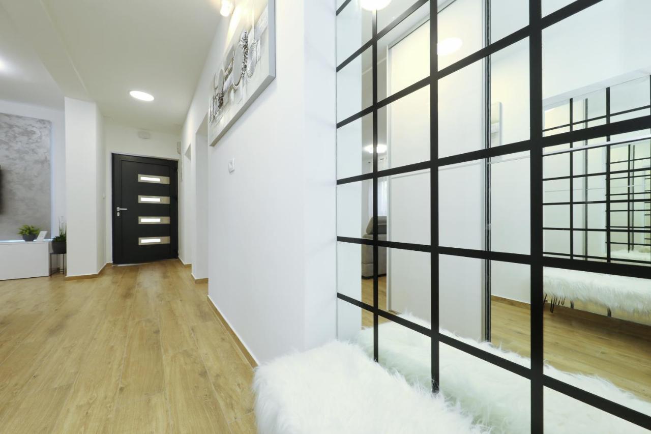 Apartment And Room Mare *